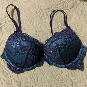 Very Sexy Lace Push-Up